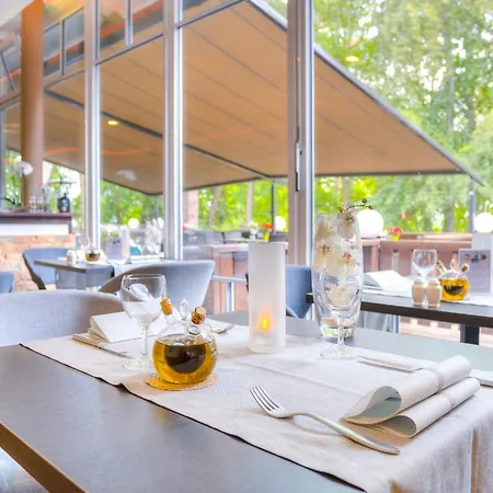 Ostseehotel Im Park - Ein Rovell Херингсдорф