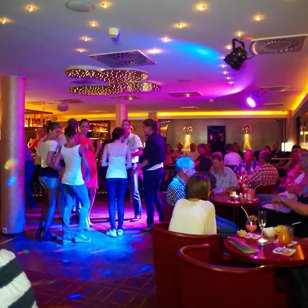 Ostseehotel Im Park - Ein Rovell 4*