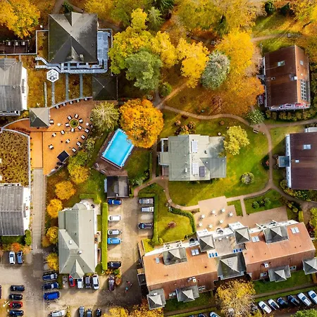 Ostseehotel Im Park - Ein Rovell 4* Херингсдорф
