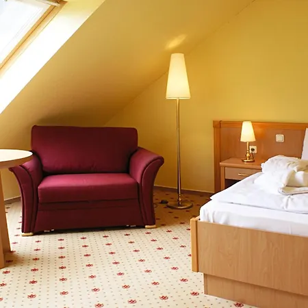 Ostseehotel Im Park - Ein Rovell Отель