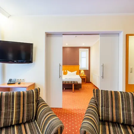 Ostseehotel Im Park - Ein Rovell