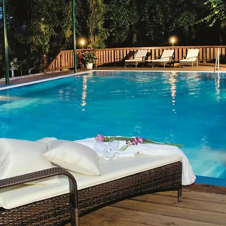 Отель Ostseehotel Im Park - Ein Rovell Херингсдорф