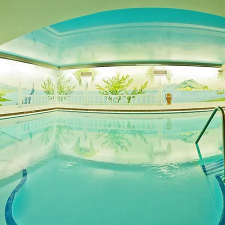 Ostseehotel Im Park - Ein Rovell