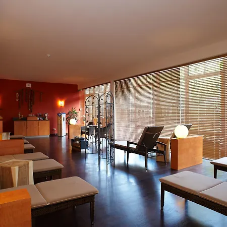 Ostseehotel Im Park - Ein Rovell