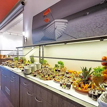 Hotel Ostseehotel Im Park - Ein Rovell