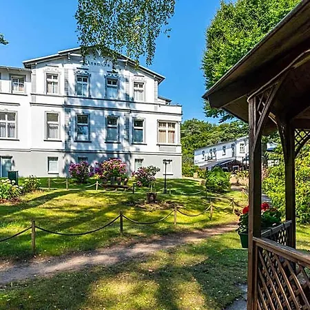 Hotel Ostseehotel Im Park - Ein Rovell 4*