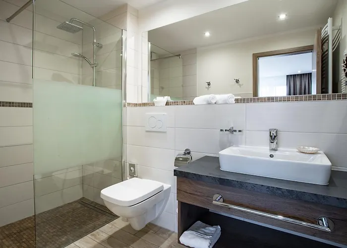 Ostseehotel Im Park - Ein Rovell Херингсдорф