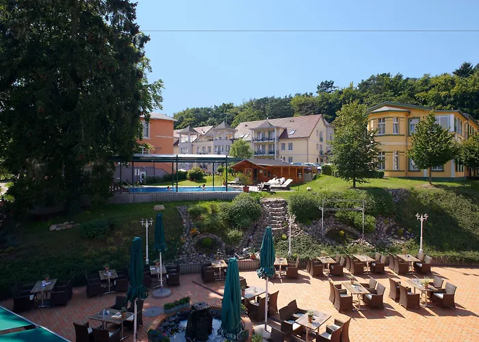 Ostseehotel Im Park - Ein Rovell Отель