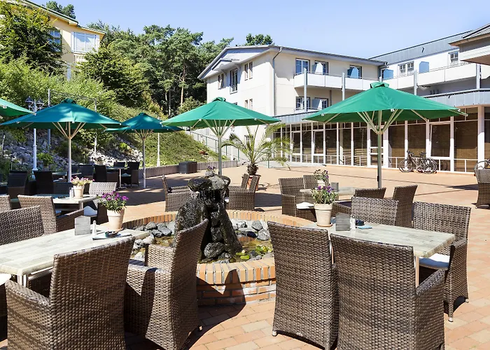 Ostseehotel Im Park - Ein Rovell Отель