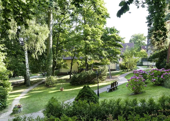 Ostseehotel Im Park - Ein Rovell Отель 4*